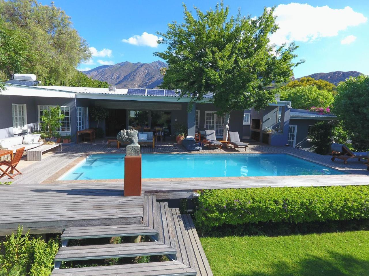 In Abundance Guest House Montagu Exteriör bild